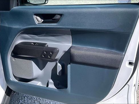 Used 2025 Ford Maverick XL w/ Equipment Group 102A AWD/4WD image 24