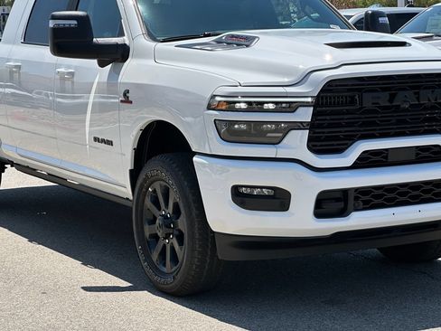 New 2026 RAM 2500 Laramie AWD/4WD image 10