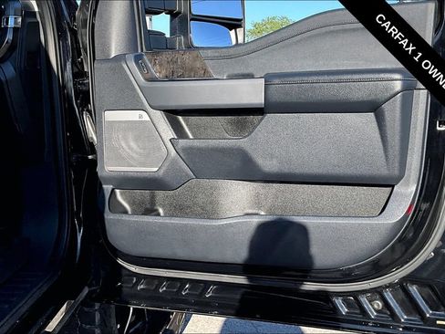 Used 2024 Ford F250 Lariat w/ Lariat Ultimate Package AWD/4WD image 28