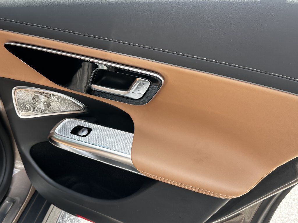 Certified 2025 Mercedes-Benz E 450 4MATIC All-Terrain Wagon image 19