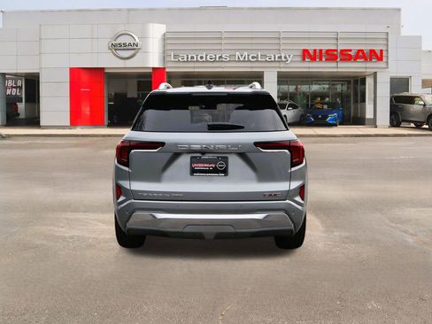 Used 2026 GMC Terrain Denali w/ LPO, Floor Liner Package image 4