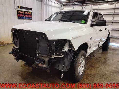 Used 2018 RAM 2500 SLT AWD/4WD image 4