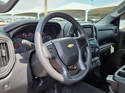 New 2026 Chevrolet Silverado 1500 Custom RWD image 10