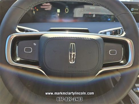 New 2026 Lincoln Nautilus Reserve w/ Jet Appearance Package image 19