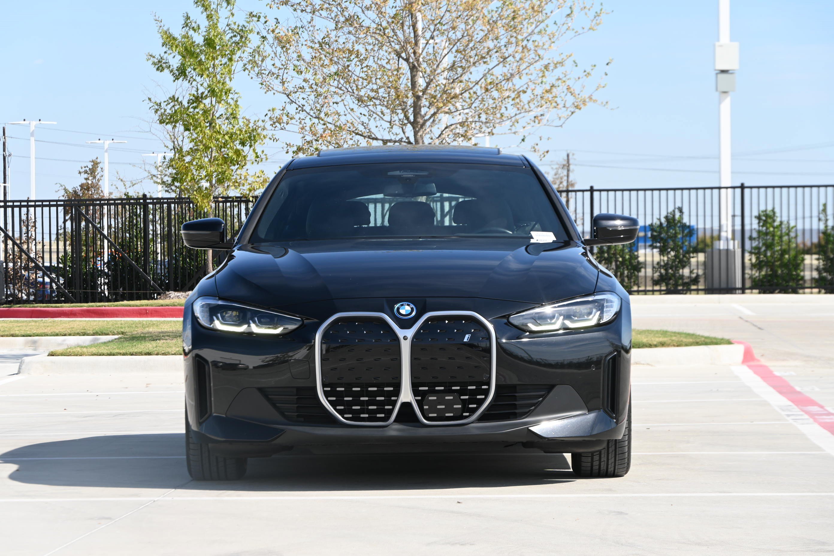 Certified 2023 BMW i4 eDrive40 RWD image 3