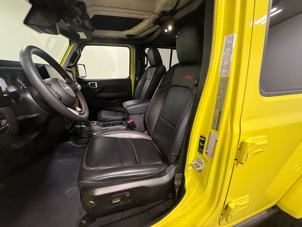 Used 2024 Jeep Wrangler Unlimited Rubicon AWD/4WD image 12