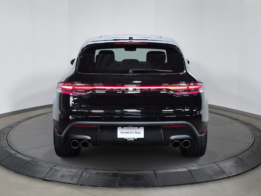 Certified 2026 Porsche Macan AWD/4WD image 6
