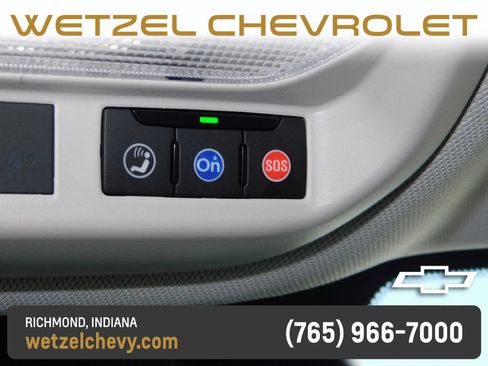 Used 2025 Chevrolet Trax LT w/ LT Convenience Package FWD image 35