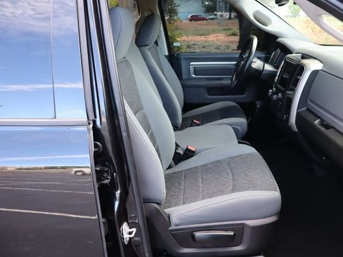 Used 2019 RAM 1500 Big Horn AWD/4WD image 22