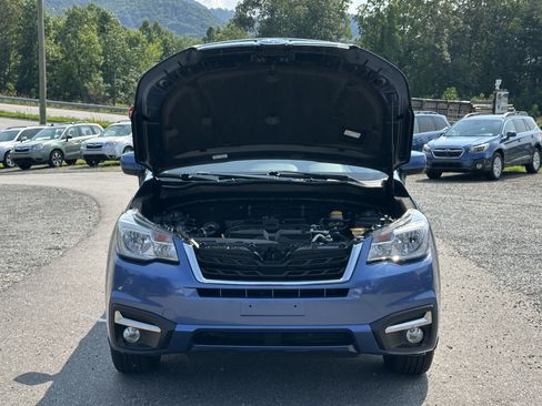 Used 2017 Subaru Forester 2.5i Premium AWD/4WD image 18