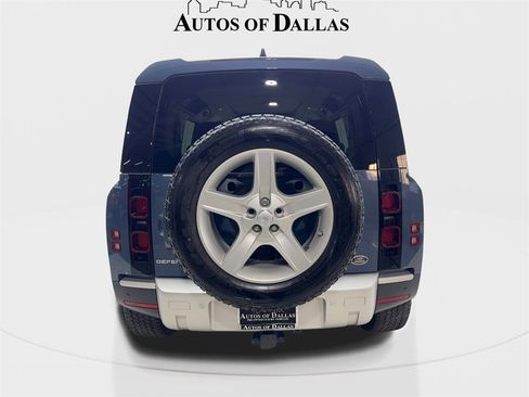 Used 2020 Land Rover Defender 110 SE image 7