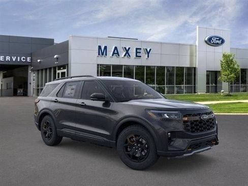 Used 2026 Ford Explorer Tremor AWD/4WD image 7