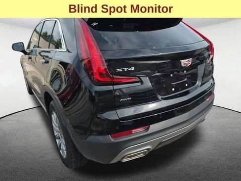 Used 2023 Cadillac XT4 Premium Luxury w/ Cold Weather Package AWD/4WD image 7