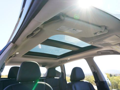 Used 2020 Nissan Murano Platinum w/ Cargo Package image 29