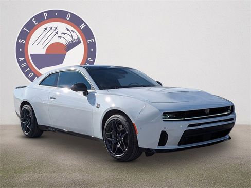 New 2026 Dodge Charger Scat Pack image 2