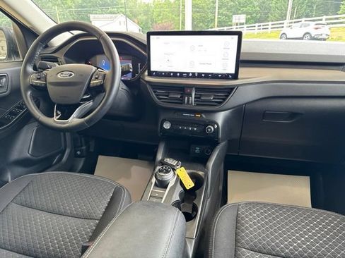 Used 2023 Ford Escape Active w/ Tech Pack #1 AWD/4WD image 28