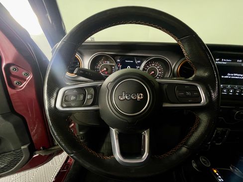 Used 2021 Jeep Gladiator Mojave image 17