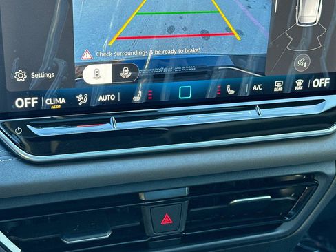 New 2026 Volkswagen Tiguan SE image 19