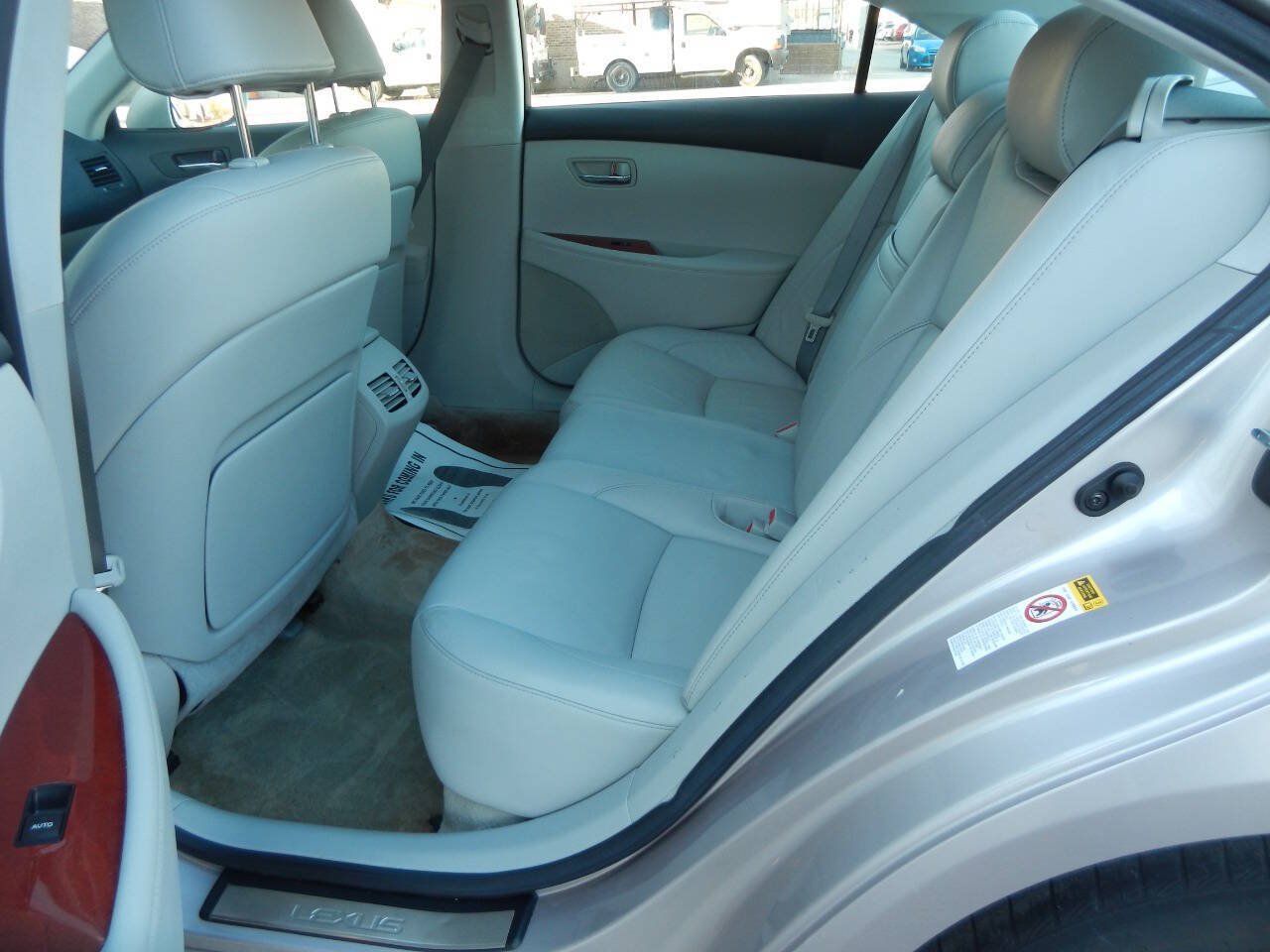 Used 2007 Lexus ES 350 w/ Premium Pkg FWD image 28