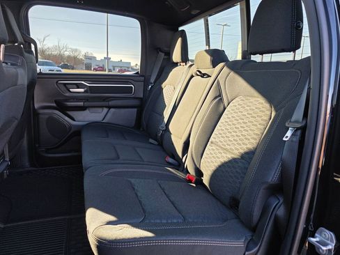 New 2026 RAM 1500 4x4 Crew Cab image 28