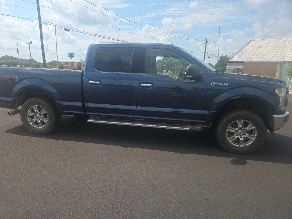 Used 2017 Ford F150 XLT w/ Equipment Group 302A Luxury AWD/4WD image 21