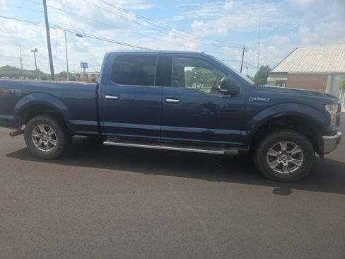 Used 2017 Ford F150 XLT w/ Equipment Group 302A Luxury AWD/4WD image 21