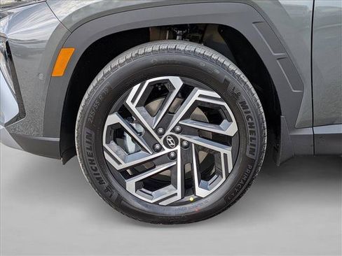 New 2026 Hyundai Tucson Limited AWD/4WD image 10
