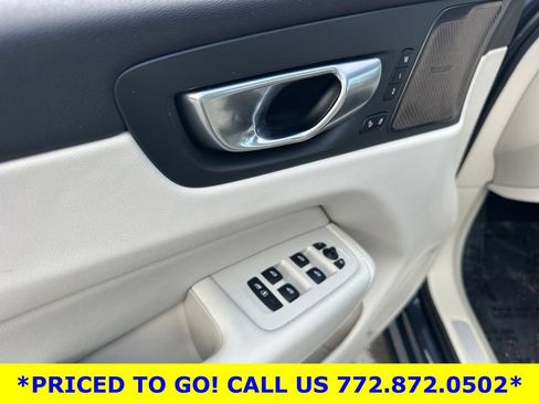 Used 2024 Volvo XC60 B5 Ultimate AWD/4WD image 16