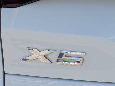 Used 2021 BMW X5 sDrive40i w/ M Sport Package image 15