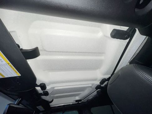 Used 2019 Jeep Wrangler Unlimited Rubicon image 22