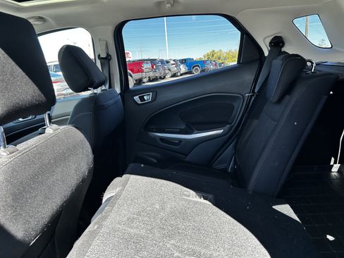 Used 2018 Ford EcoSport SE w/ SE Convenience Package image 11
