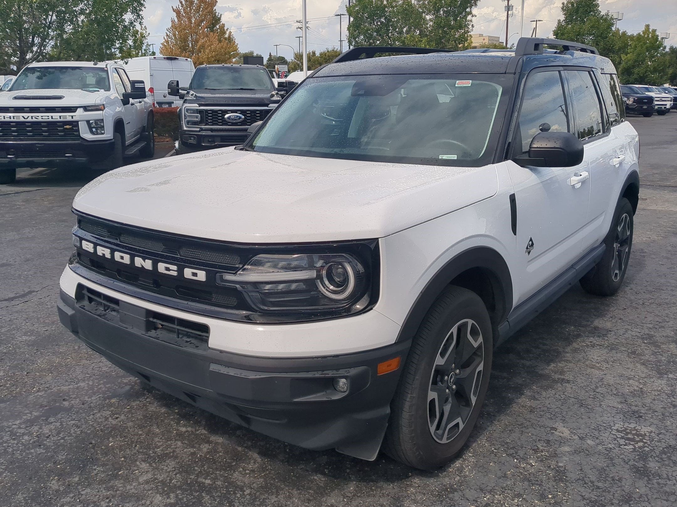 Used 2024 Ford Bronco Sport Outer Banks w/ Tech Package AWD/4WD image 11