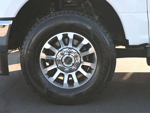 Used 2020 Ford F250 Lariat w/ Lariat Value Package image 11