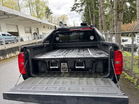 Used 2018 Chevrolet Colorado ZR2 w/ ZR2 Midnight Special Edition image 14