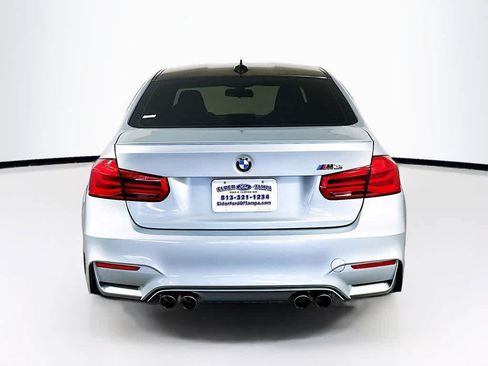 Used 2017 BMW M3 RWD image 5