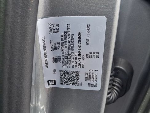 Certified 2025 Chevrolet Colorado Z71 w/ Technology Package AWD/4WD image 26