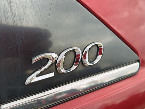 Used 2014 Chrysler 200 Touring w/ Cold Weather Group image 9