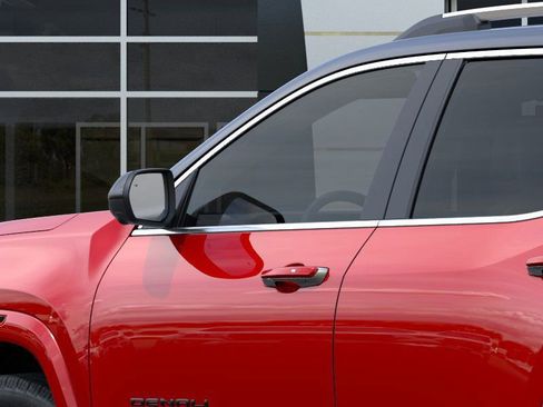 New 2026 GMC Terrain Denali w/ LPO, Black Badging Package image 12