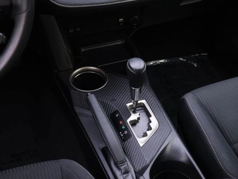 Used 2014 Toyota RAV4 XLE image 11