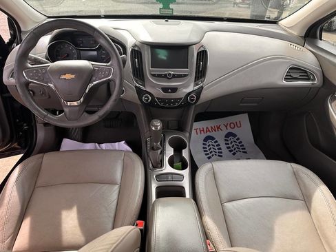 Used 2016 Chevrolet Cruze Premier FWD image 10