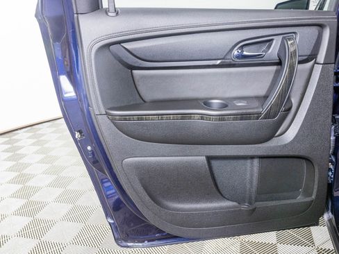 Used 2017 GMC Acadia Limited SLT image 44