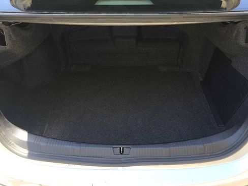 Used 2014 Toyota Avalon XLE Touring FWD image 19