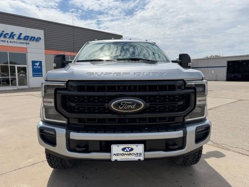 Used 2020 Ford F350 Lariat AWD/4WD image 2