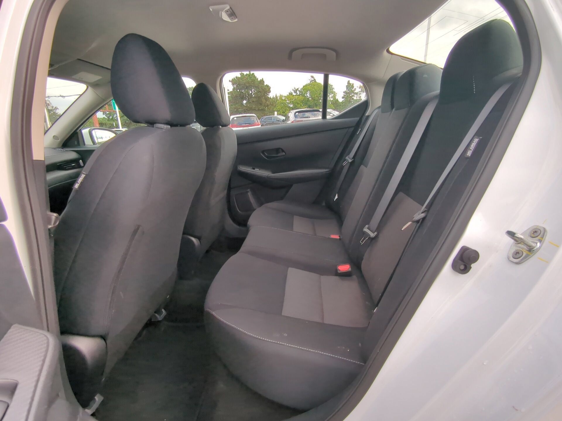 Used 2024 Nissan Sentra SV FWD image 10
