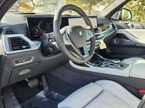 New 2026 BMW X7 xDrive40i image 10