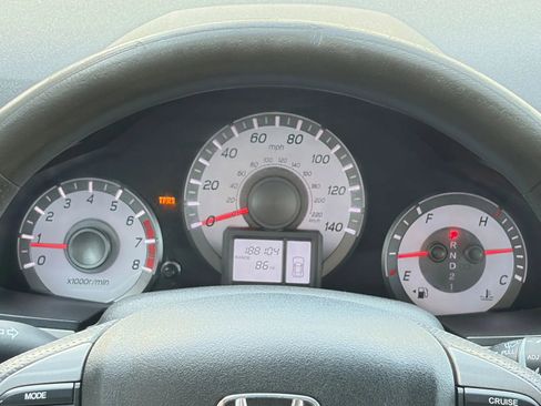 Used 2014 Honda Pilot LX image 29