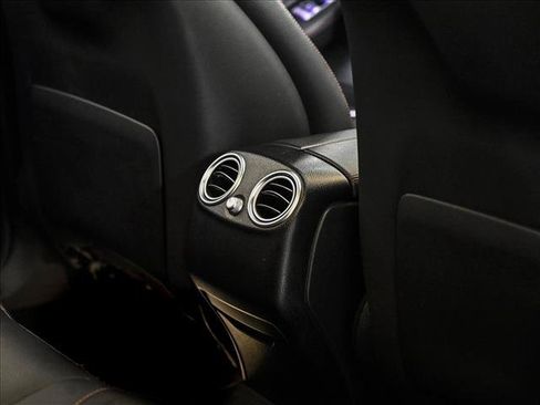 Certified 2022 Mercedes-Benz GLC 43 AMG 4MATIC image 19