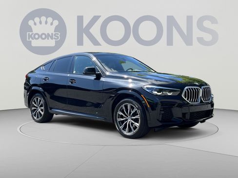 Used 2023 BMW X6 xDrive40i w/ M Sport Package AWD/4WD image 2