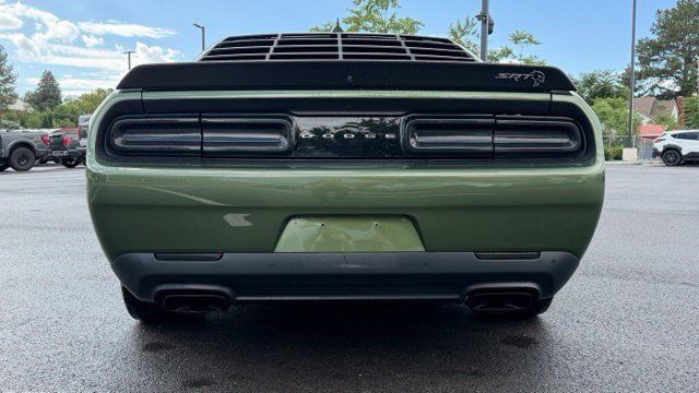 Used 2018 Dodge Challenger SRT Hellcat RWD image 4