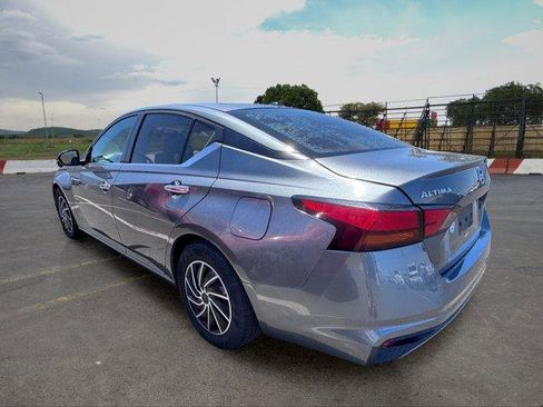 Used 2020 Nissan Altima 2.5 S FWD image 4